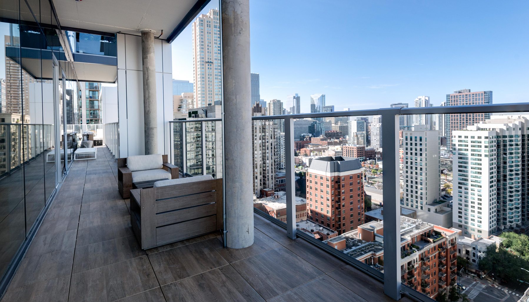 8 E Huron Luxury Apartments Chicago Luxury Living